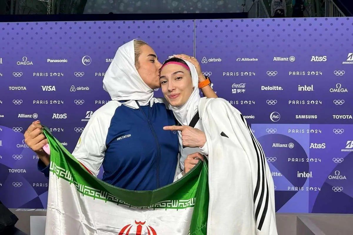 مبینا نعمت زاده گفت می‌دهم حال تو را بگیرند!