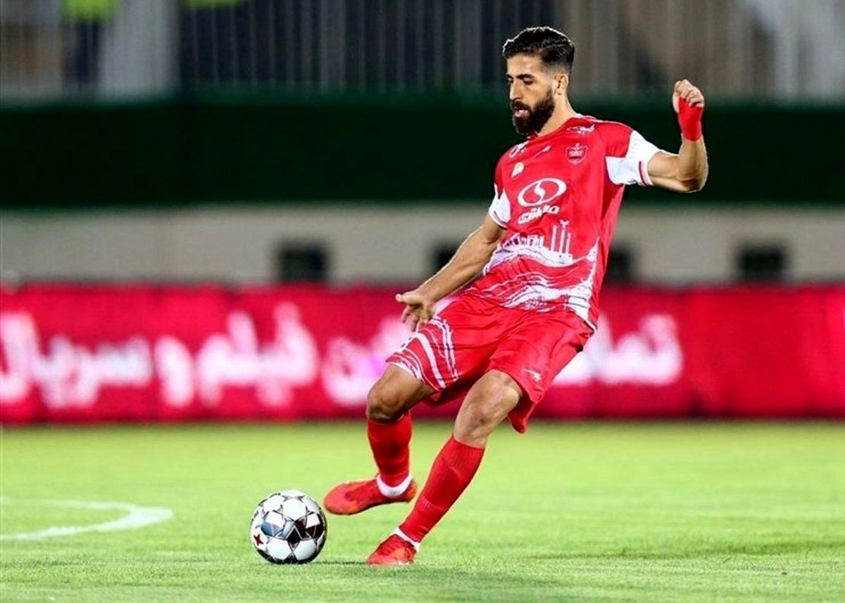 جدال لفظی یک پرسپولیسی با فاتح جام جهانی
