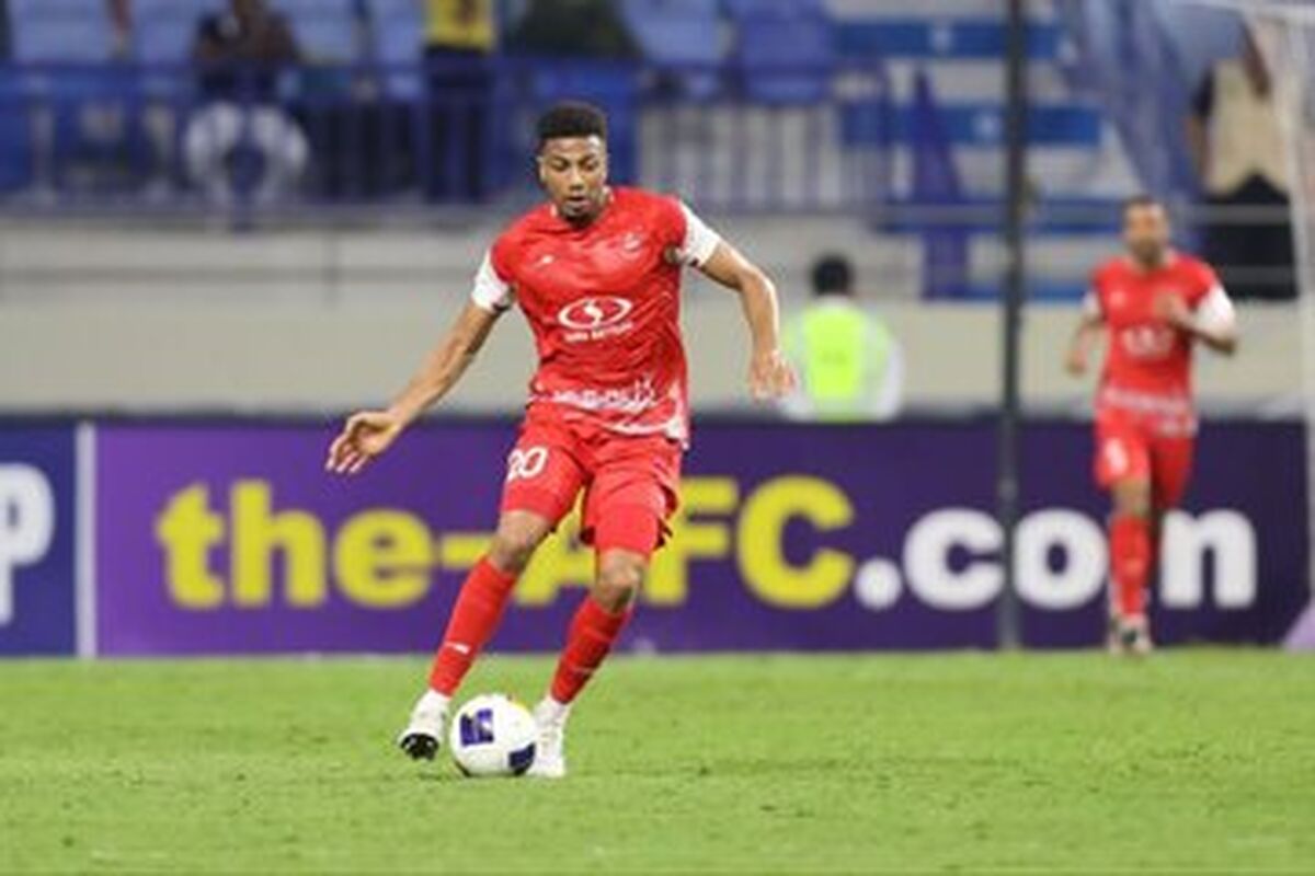 بازیکن خارجی پرسپولیس از ایران رفت