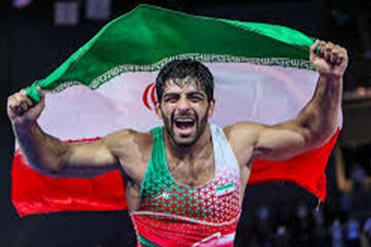تبریک استقلال به محمدهادی ساروی