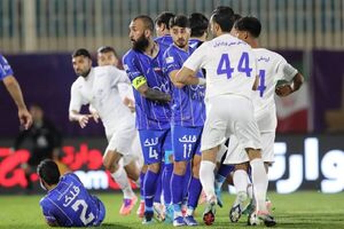 بررسی هفته هجدهم لیگ برتر فوتبال؛ صدرنشینی تراکتور و سقوط آزاد پرسپولیس/ یک سرمربی قربانی شد