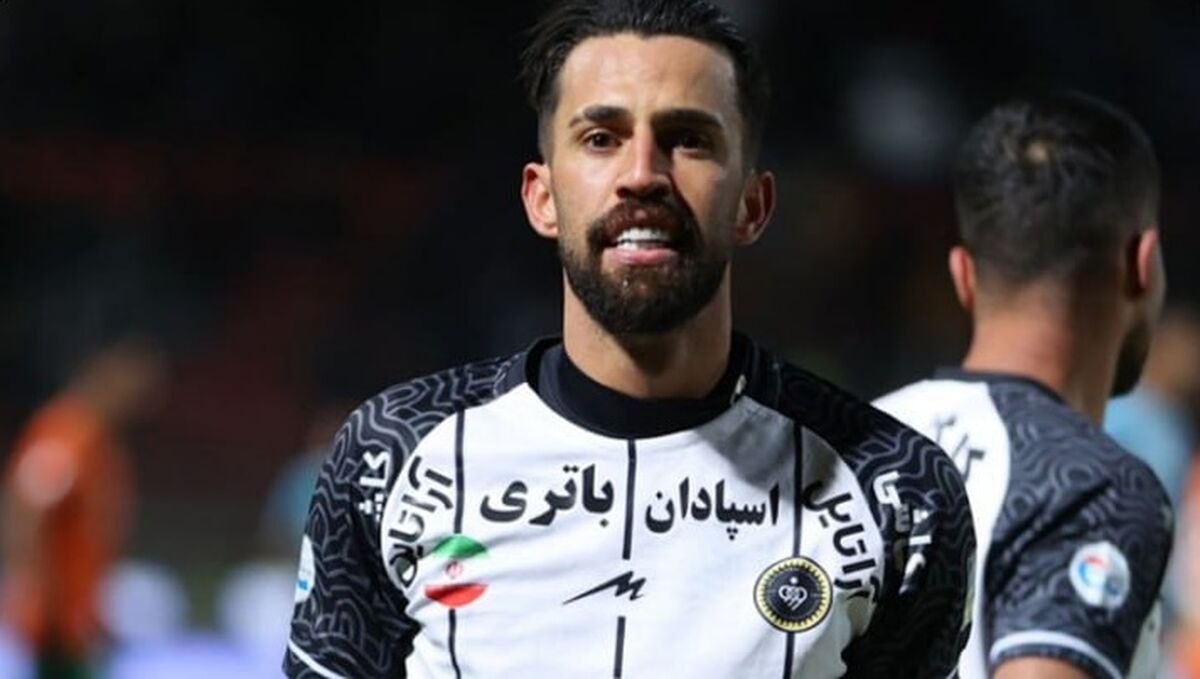 نتایج کامل و جدول رده‌بندی لیگ برتر در پایان هفته ۱۱/ استقلال صدر را از پرسپولیس پس گرفت
