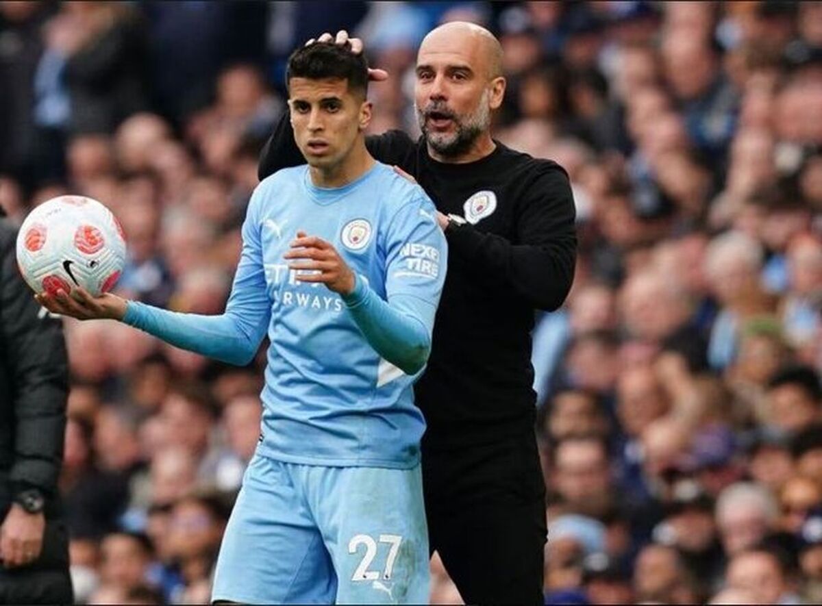 الهلال در آستانه جذب کانسلو

